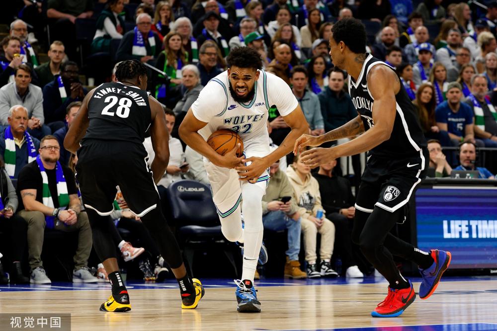 对于他来说 对于他来说